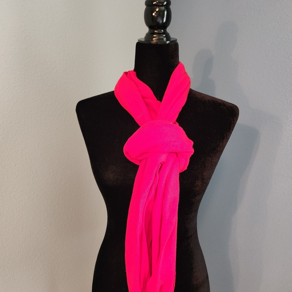 ๐ Red Infinity Scarf/wrap - Picture 2 of 7